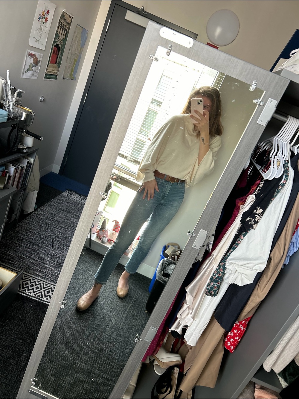 Banana republic cream sweater